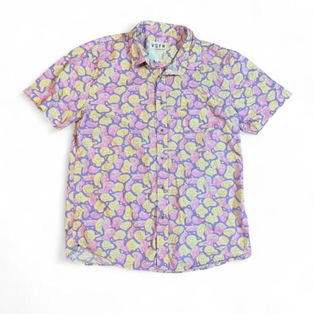 VSTR Premium button down short sleeve men's shirt size large droopy smiley face